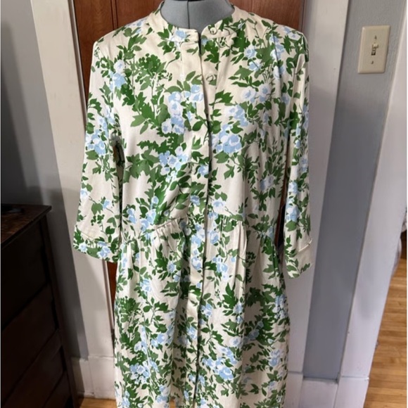 Tuckernuck Dresses & Skirts - Tuckernuck Cream Floral Long Sleeve Dress